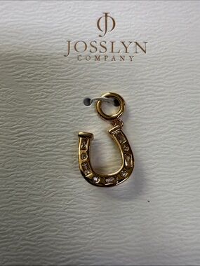 Gold Horseshoe Charm Pendant